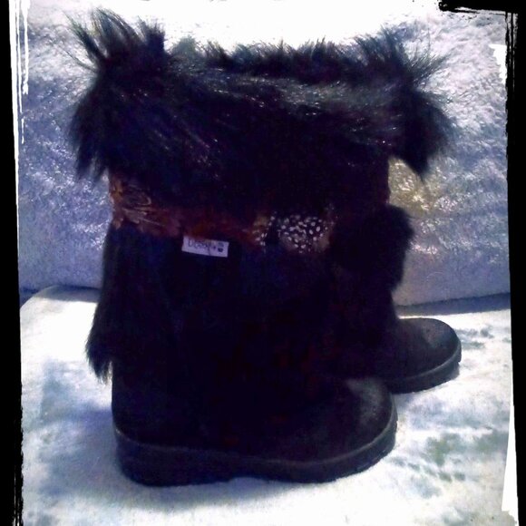 BearPaws Fur Boots Size 6 - Picture 1 of 8